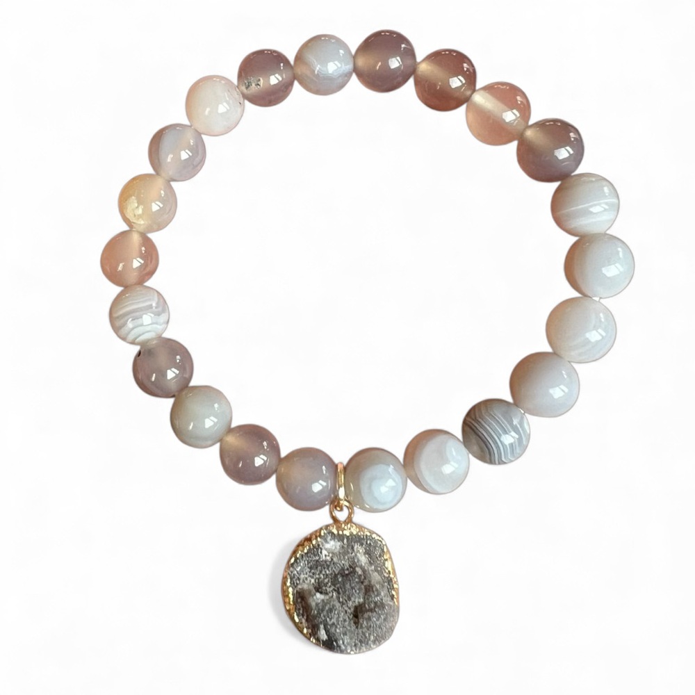 Australian Agates Stretch Bracelet with Stone Pendant - Picture 6 of 6